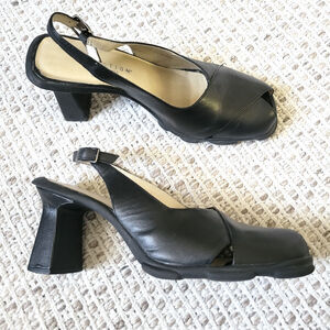 Y2K Vintage Womens 7 Black Leather Slingback Heels Chunky Sole Peep Toe
